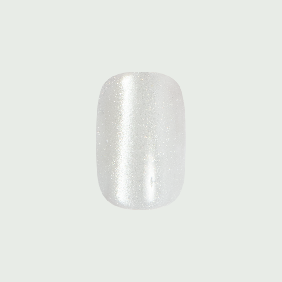 Winter Glitter Velvet - Press-On | Short | Squoval showing single white velvet false nail with subtle glitter shimmer