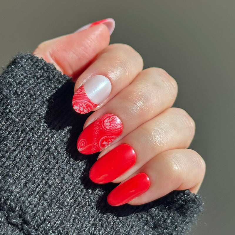 picture of Bandana Chrome | Medium | Oval - Tab Press-On