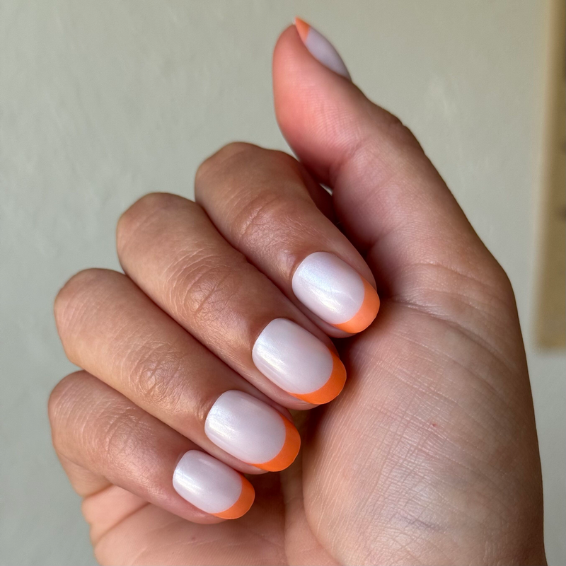 picture of Bounce Back Chrome French - Press-On | Extra Short | Round