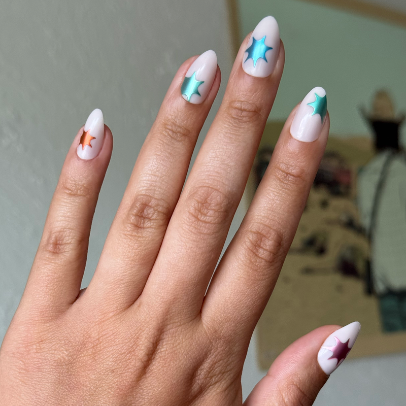 picture of Chrome Burst - Press-On | Medium | Almond