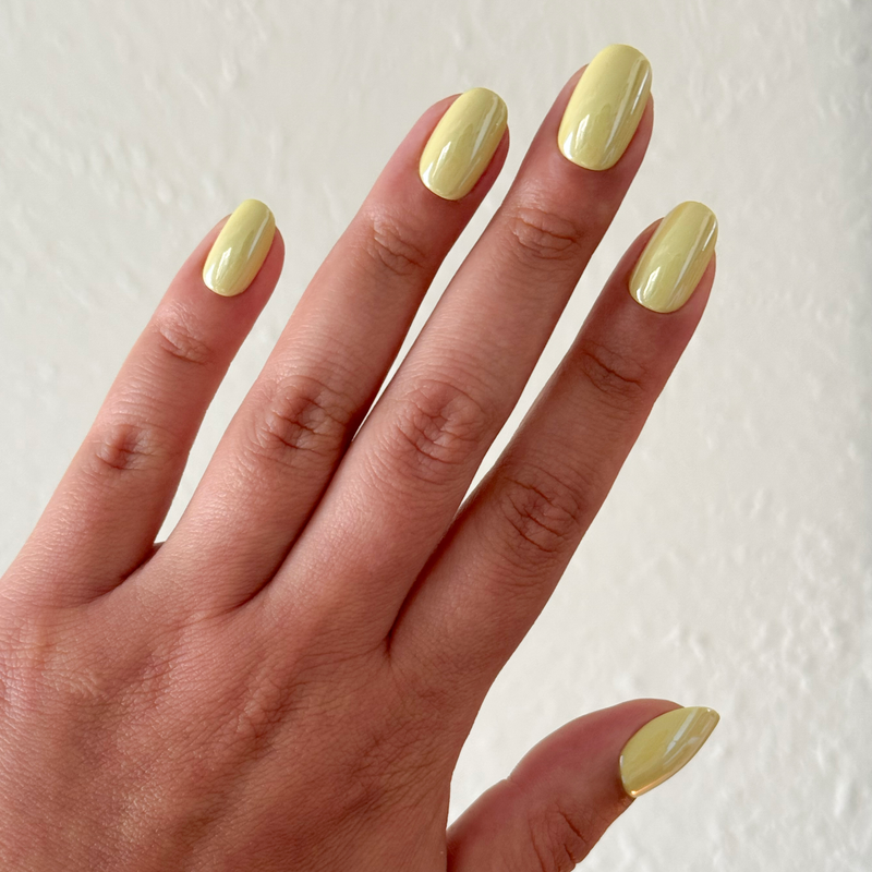 picture of Citrus Chrome - Press-On | Short | Round