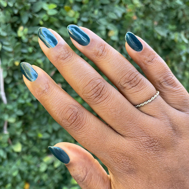 Olive & June Gel Nail Polish - Dancing Green Olive & June Gel Nail Polish - Dancing Green