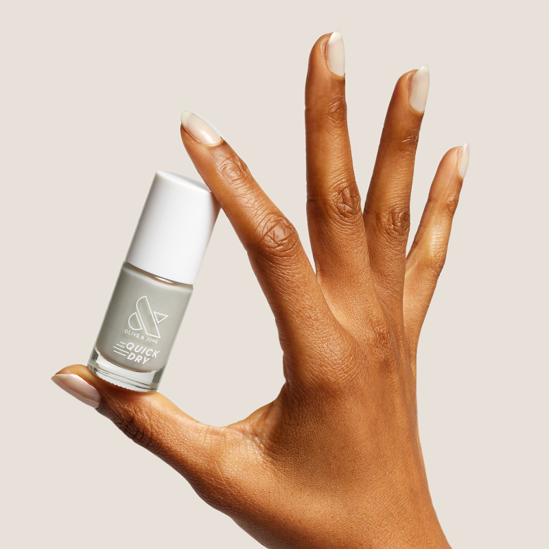 Elevator a Sheer Greys polish Elevator