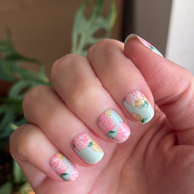 picture of Full Floral - Press-On | Extra Short | Squoval