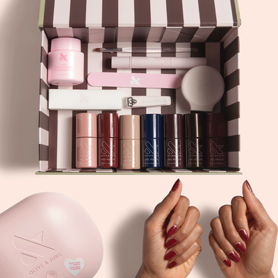 The Gel Mani System - 6 Gel Polishes The Gel Mani System - 6 Gel Polishes Everything you need for a salon quality gel mani at home Gel Polish System