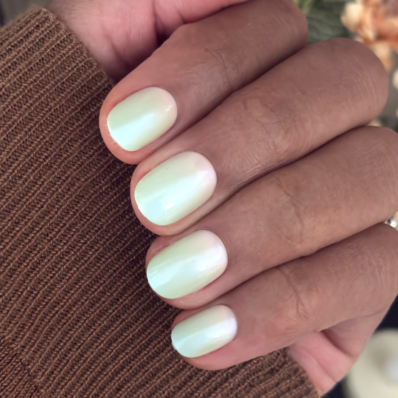 Minty Shimmer | Extra Short | Round - Tab Press-On - Tab Press-On