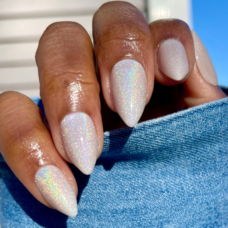 picture of Neutral Iridescent Velvet - Press-On | Medium | Stiletto