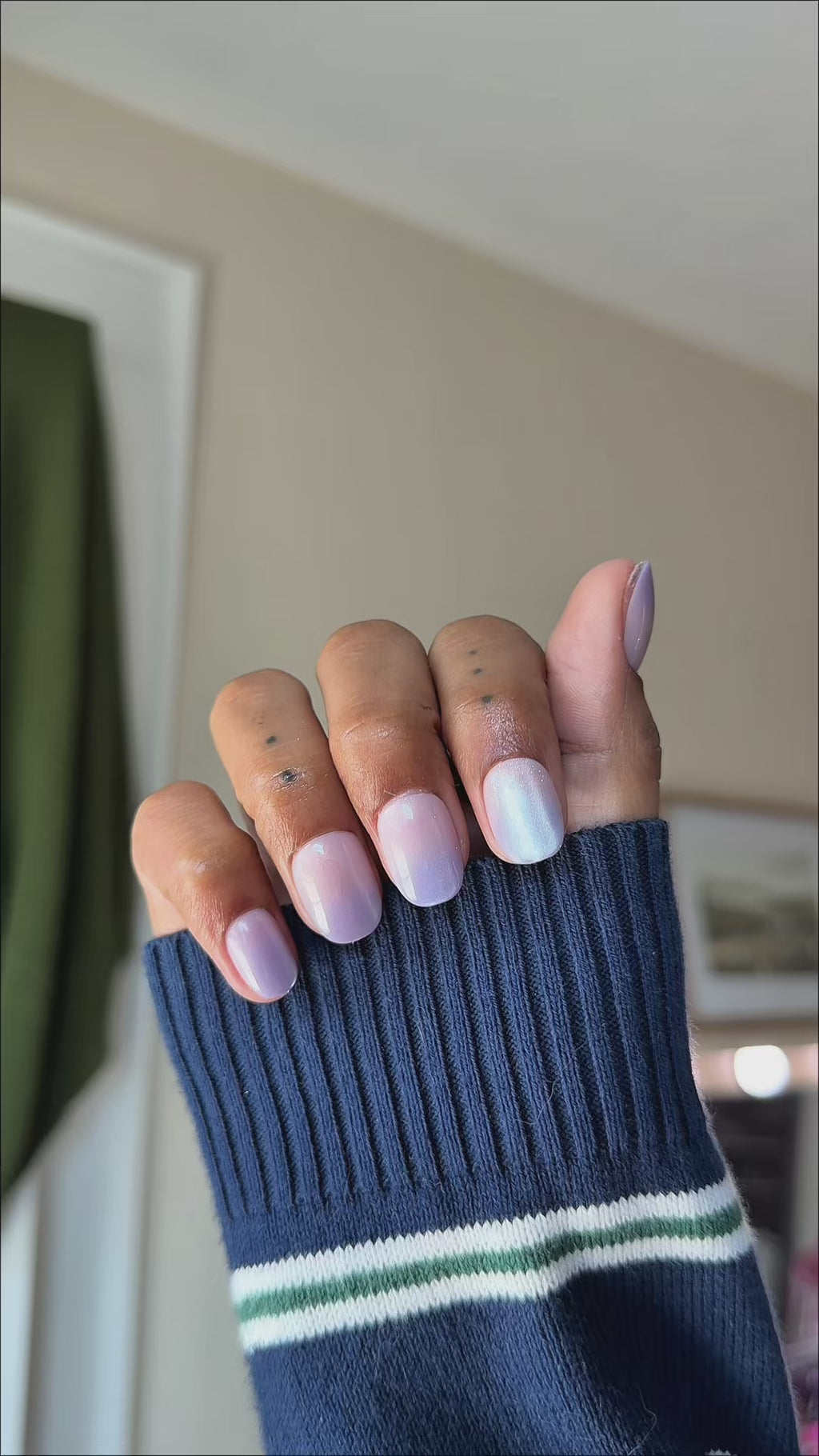 Lavender Gradient Velvet | Extra Short | Round - Tab Press-On