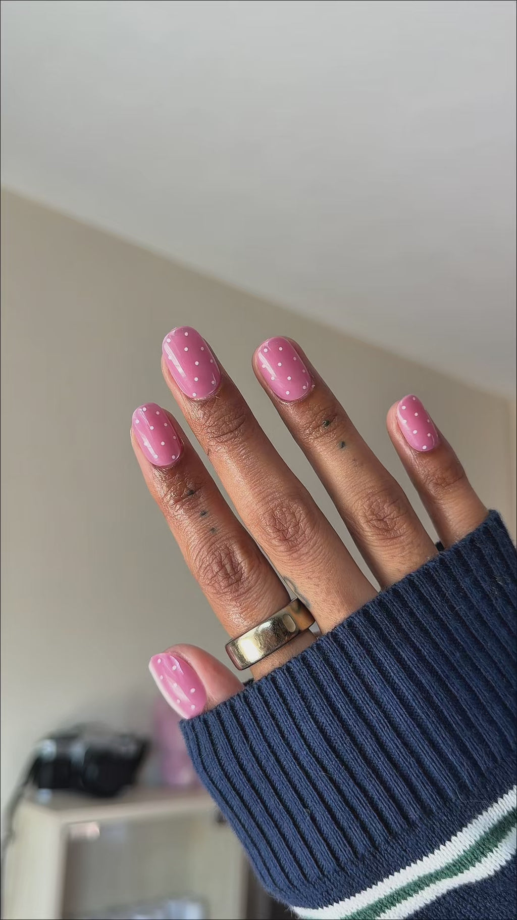Blush Velvet Polka Dots | Short | Round - Tab Press-On