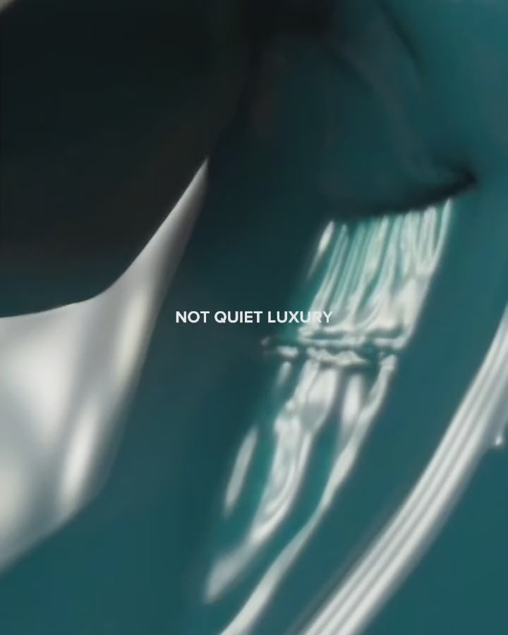 Not Quiet Luxury - Gel