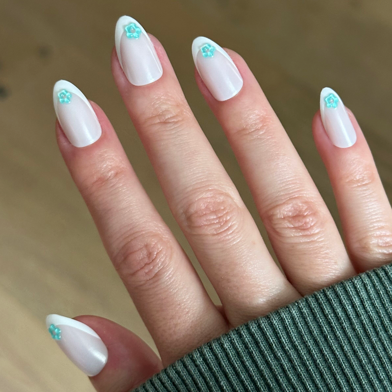 picture of Puffy Flower Chrome French - Press-On | Medium | Almond