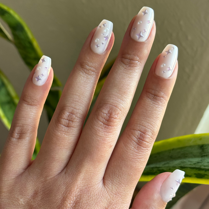 picture of Puffy Sparkles & Pearls - Press-On | Medium | Coffin