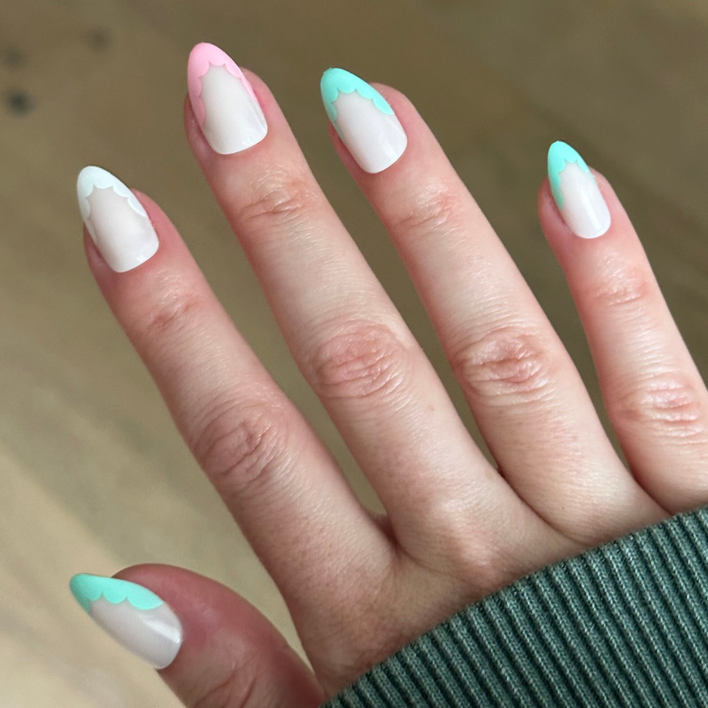 picture of Scalloped French - Press-On | Medium | Almond