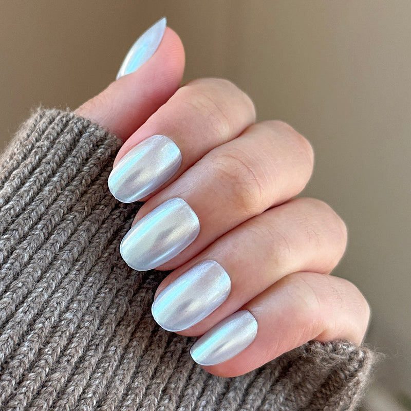 picture of Sky Chrome - Press-On | Short | Round