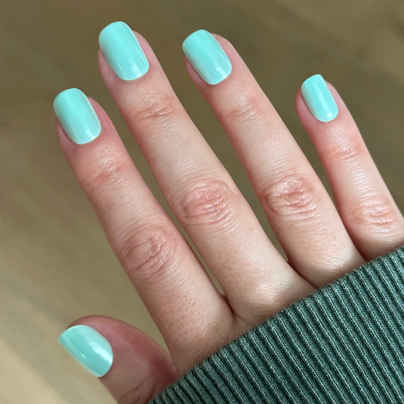 picture of Slam Dunk Chrome - Press-On | Extra Short | Squoval