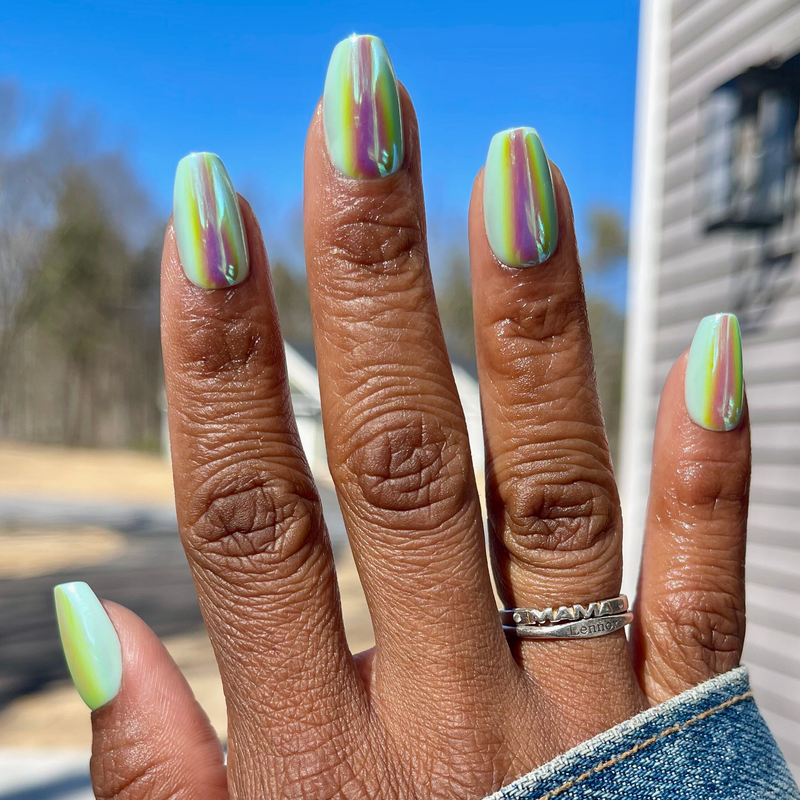 picture of Teal Glass Chrome - Press-On | Medium | Coffin