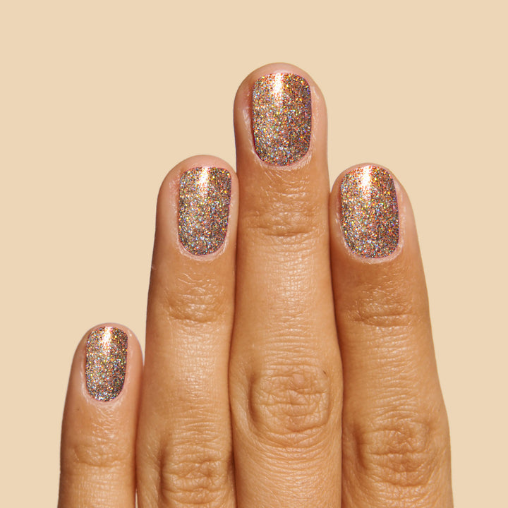 Juliette - by ILNP | Rose gold nails glitter, Gold glitter nails, Rose gold  nails