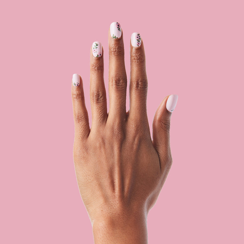 Wild Bouquet - Press-On | Short | Squoval - Press-On