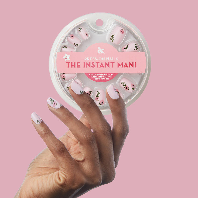 Wild Bouquet - Press-On | Short | Squoval 