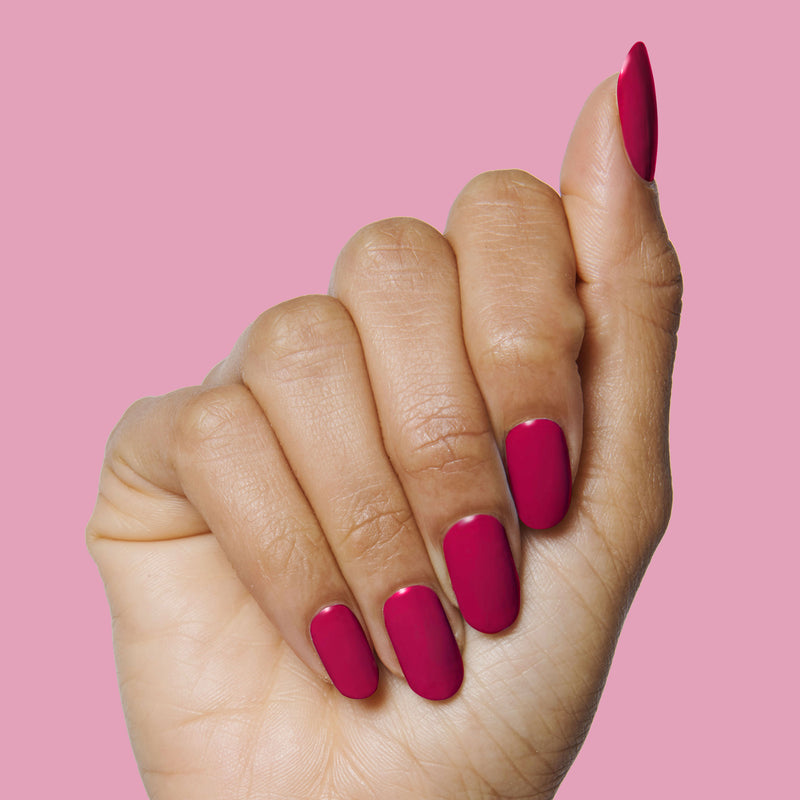 Nailfie Time a Creme Reds  Nailfie Time