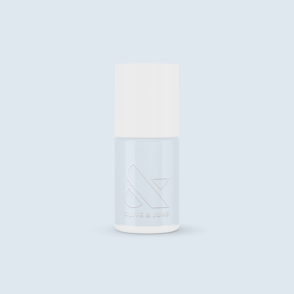 BP gel polish bottle in a pastel icy light blue shade for a fresh and long-lasting at-home manicure