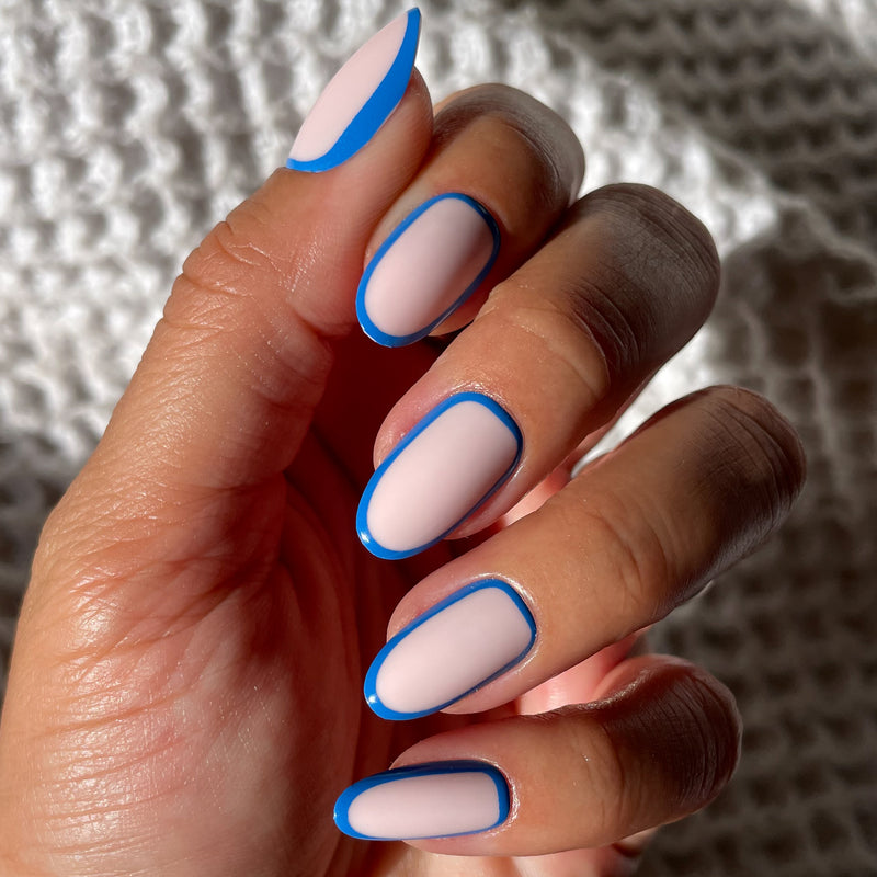 picture of Blue Outline | Medium | Oval