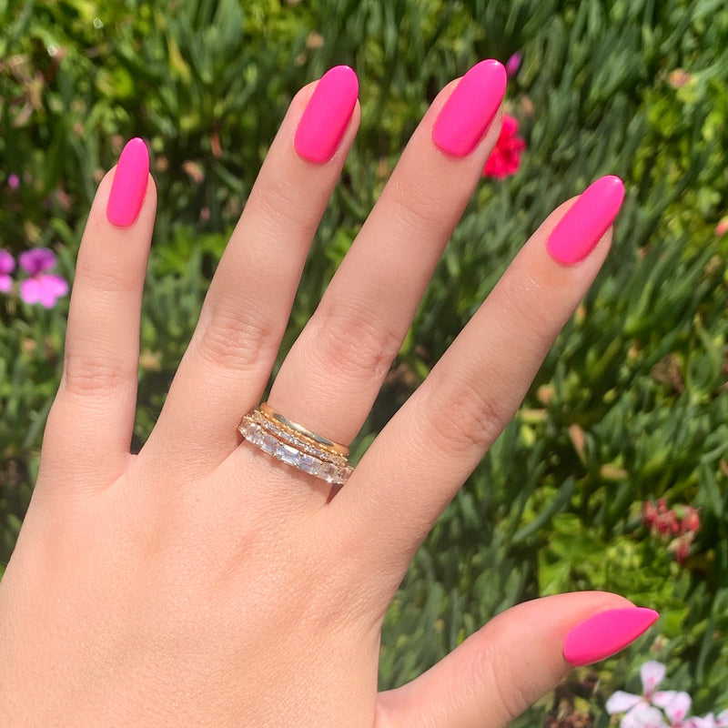 picture of Neon Flamingo | Oval | Medium