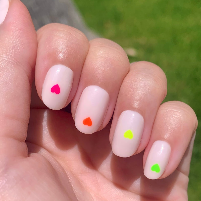 picture of Neon Hearts | Round | Extra Short