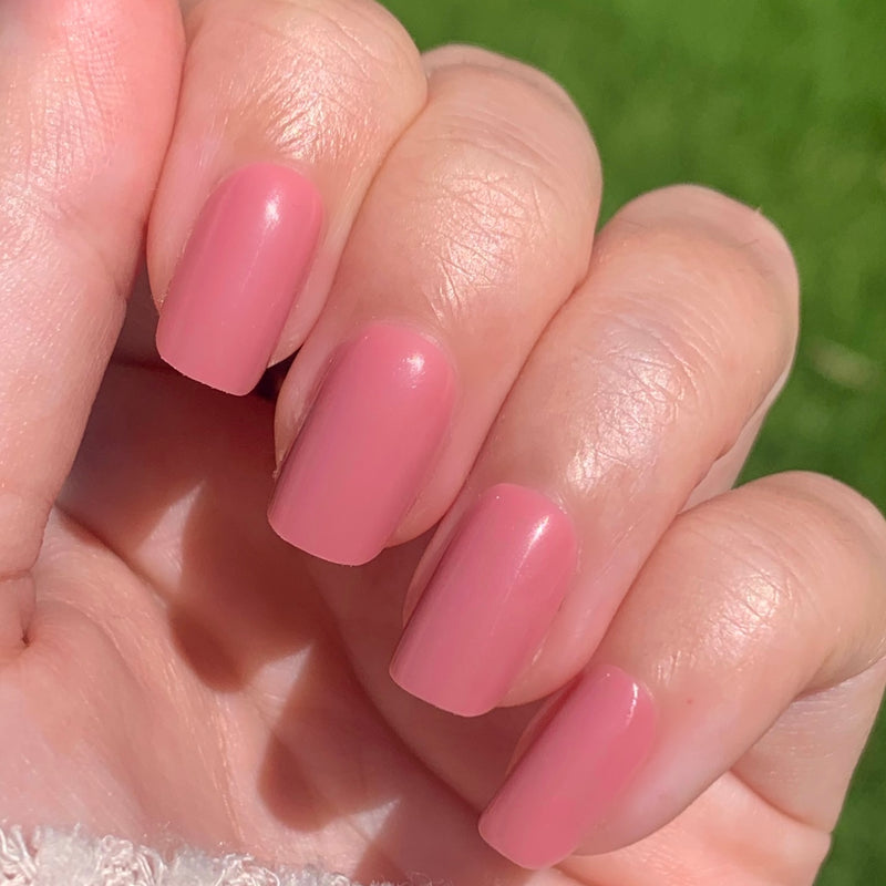 picture of Yogurt Parfait | Squoval | Short