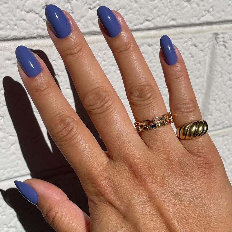 picture of CNH | Oval | Medium