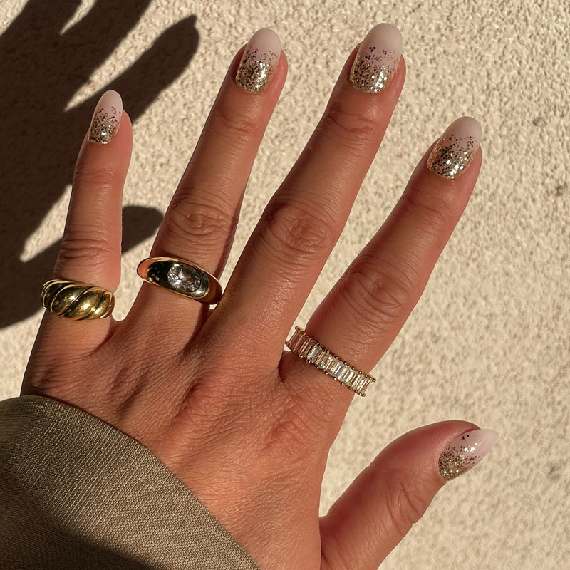 picture of Half Moon Glitter Gradient | Round | Short