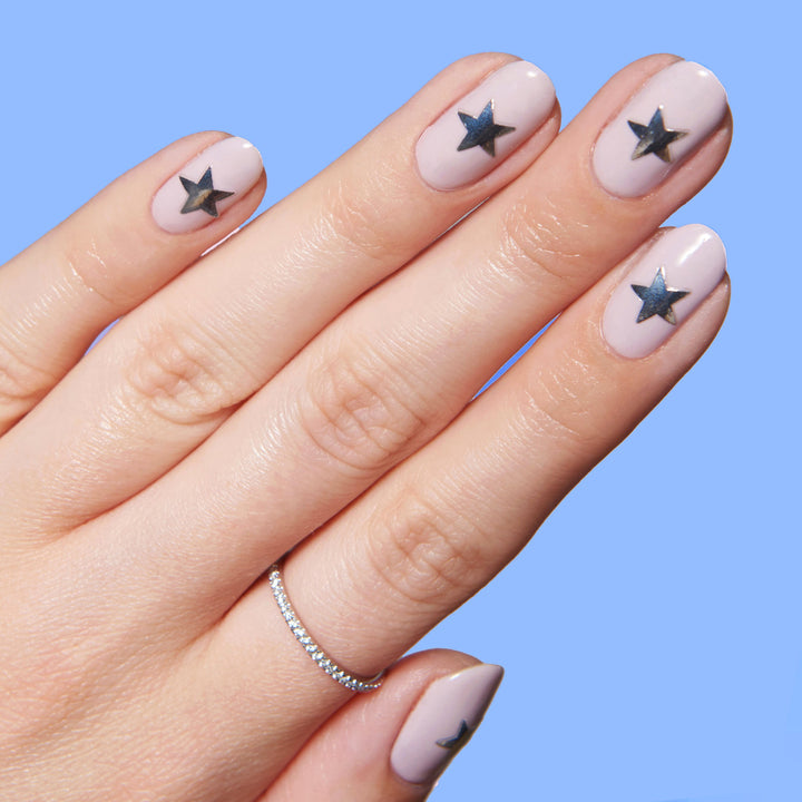 Glitter fade star nails – Scratch