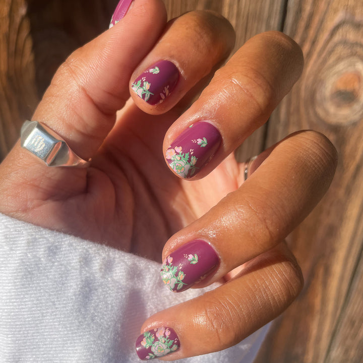 picture of Fall Micro Floral | Squoval | Extra Short