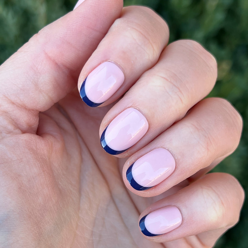 picture of OMG Classic French Press-Ons | Round | Extra Short