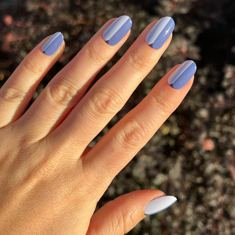 picture of Colorblock Triangle - Press-On | Medium | Oval