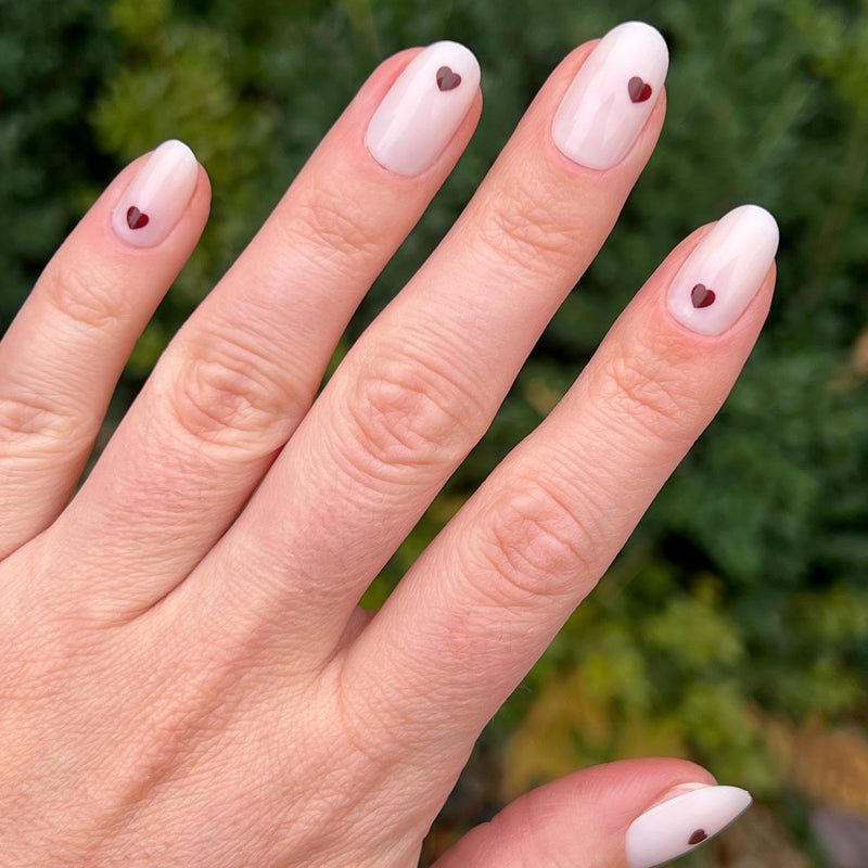 picture of Vampy Heart - Press-On | Medium | Oval