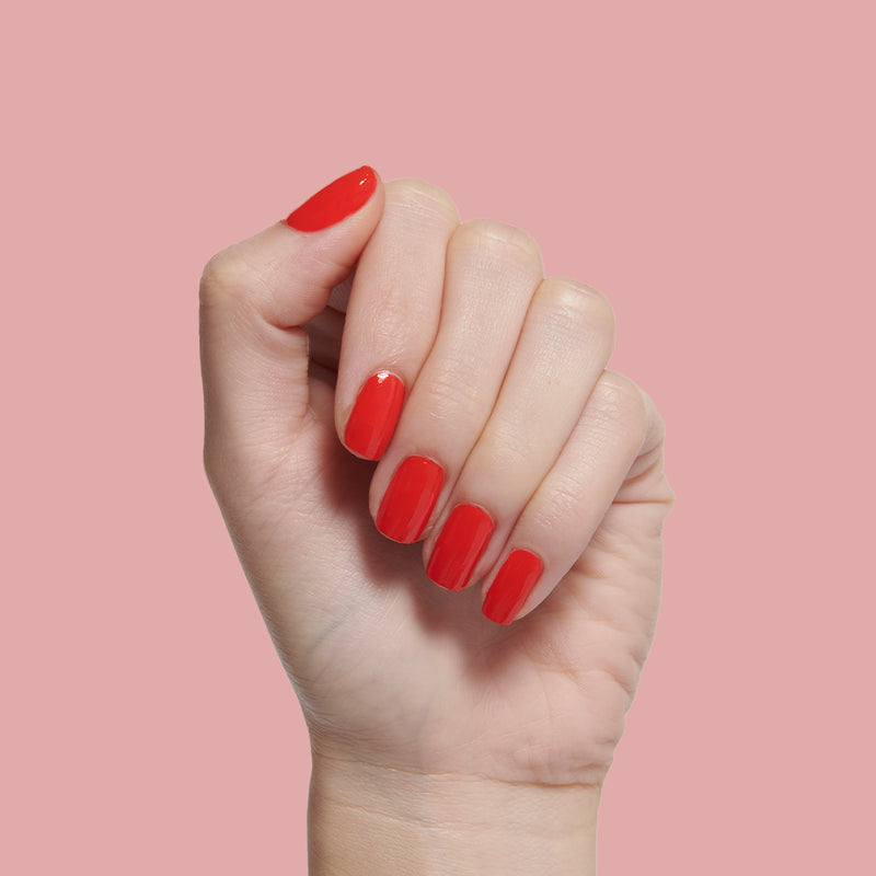 Kiss Cam a Opaque Reds polish Kiss Cam