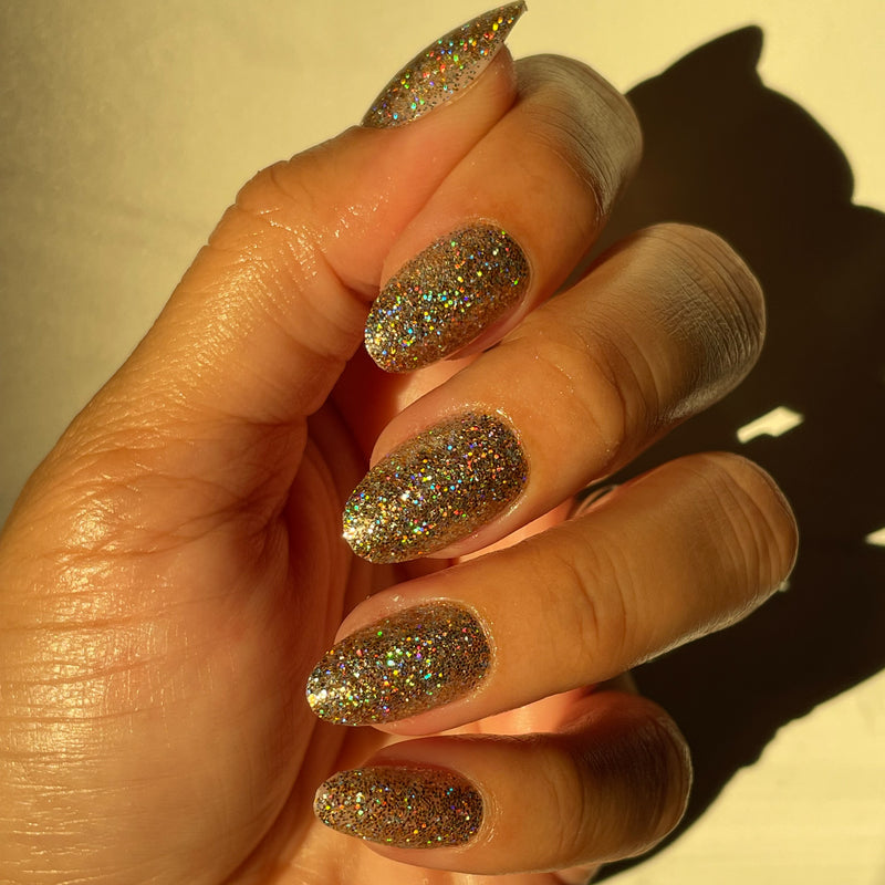 picture of OBVI - Press-On | Medium | Oval