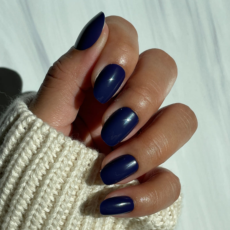 picture of OMG - Press-On | Short | Round