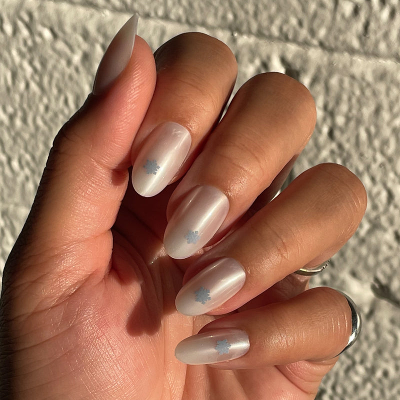 picture of Shimmer Snowflake | Oval | Medium