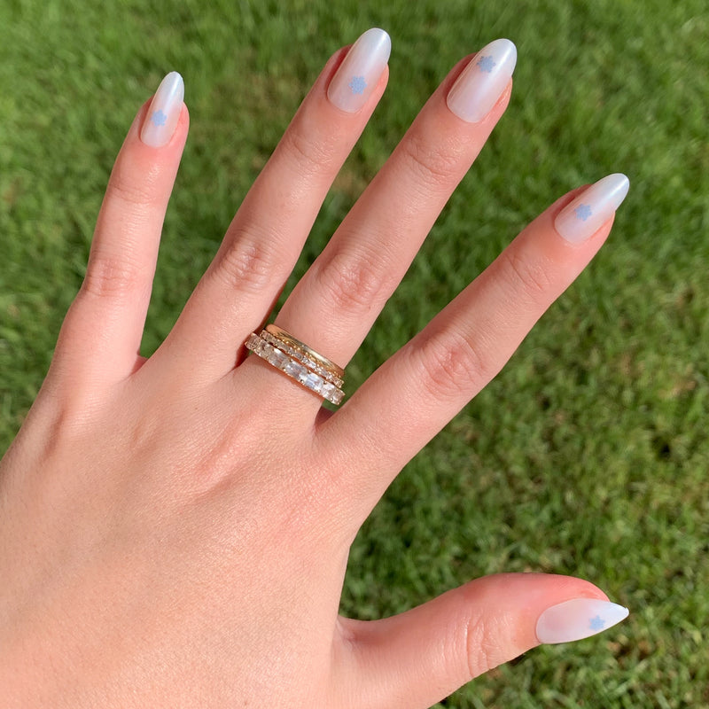 picture of Shimmer Snowflake | Oval | Medium