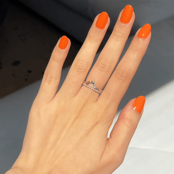 Buy DeBelle Nail Polish, Glossy Finish, Tangerine Sheen, Carrot Orange, 8  Ml Online at Low Prices in India - Amazon.in