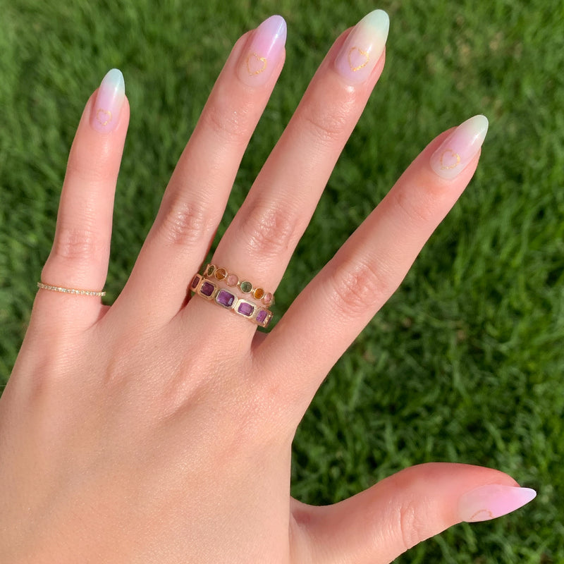 picture of Glitter Heart Ombre | Almond | Medium