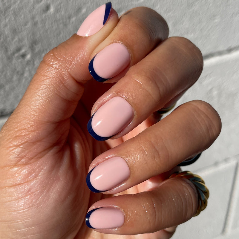 picture of OMG Classic French Press-Ons | Round | Extra Short